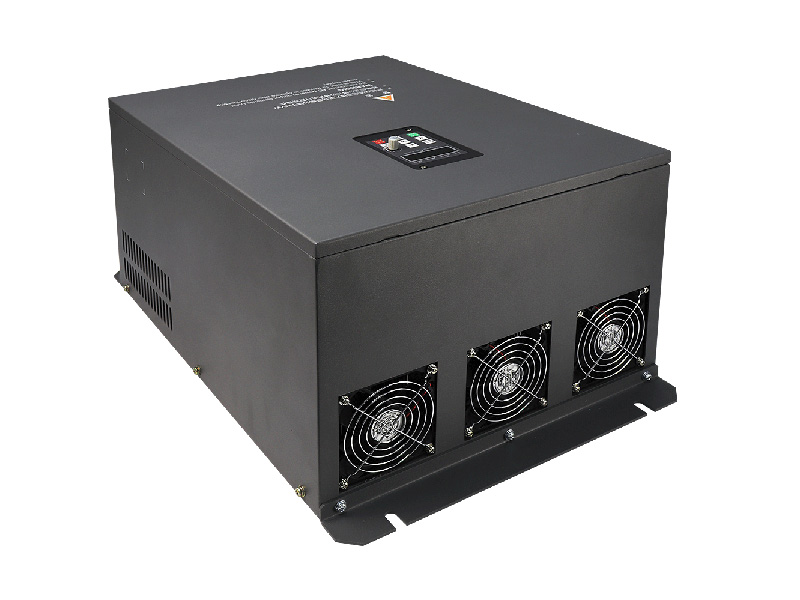 永磁同步電機(jī)驅(qū)動(dòng)器，永磁變頻器廠家，永磁電機(jī)變頻器，大功率變頻器