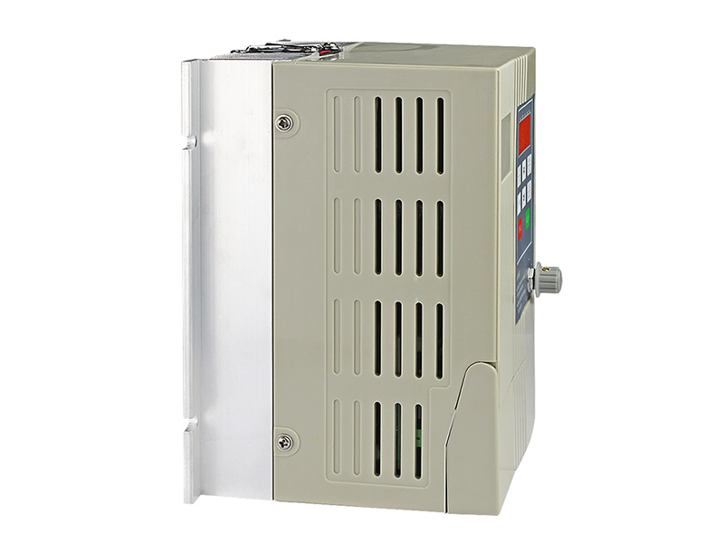 4000H通用變頻器，變頻器三相380V，變頻器廠家，電機變頻器