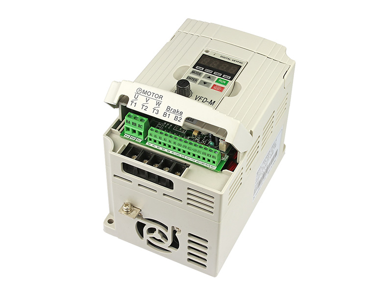 8000S通用變頻器，變頻調(diào)速器，變頻器廠家，電機(jī)變頻器，三相變頻器